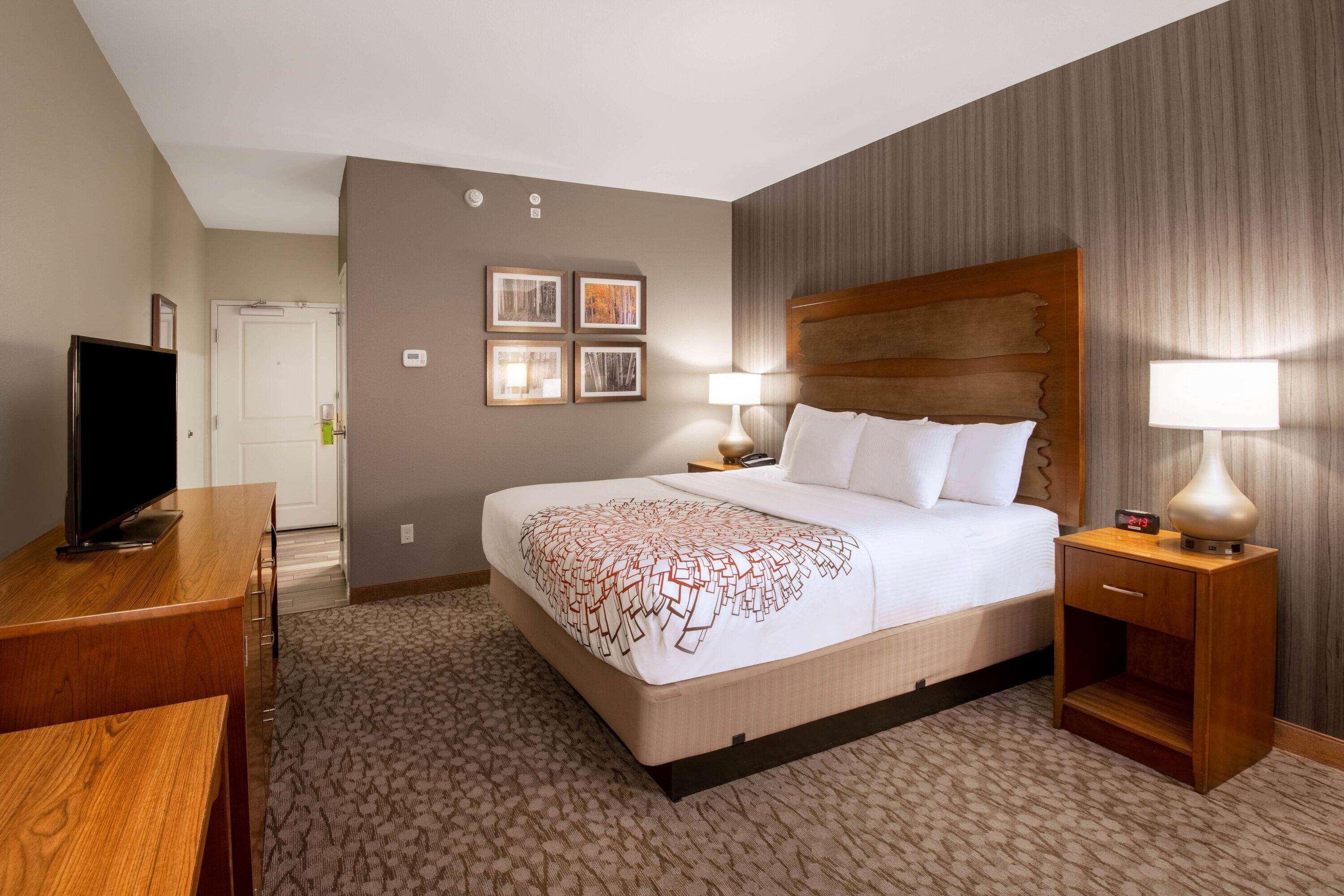 La Quinta By Wyndham Durango Hotel Exterior photo